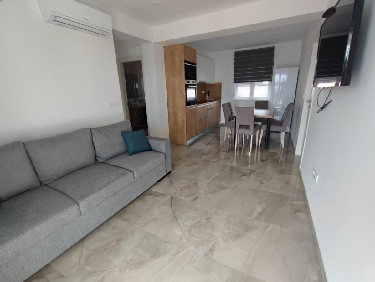 Apartments Horvat Bibinje Exterior photo
