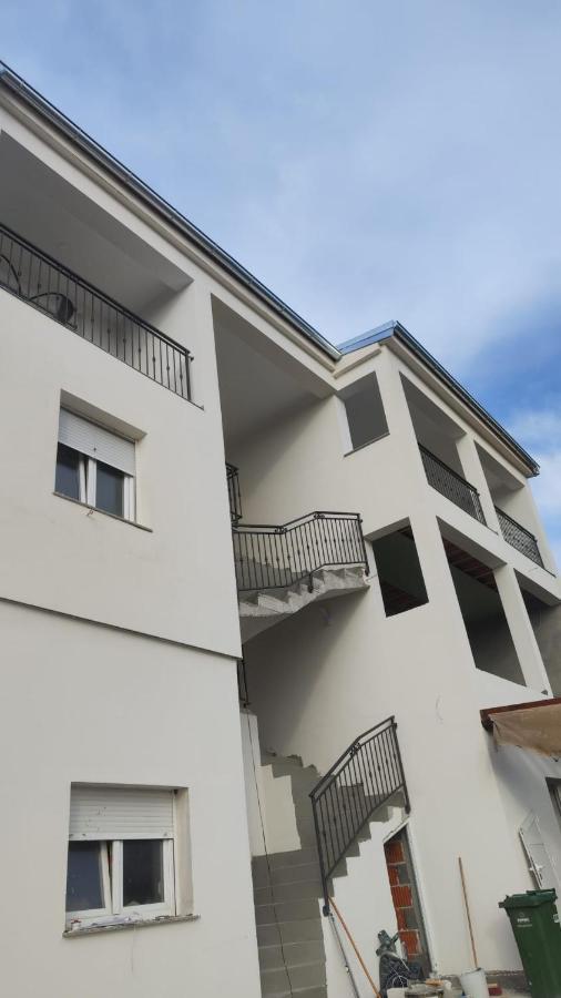 Apartments Horvat Bibinje Exterior photo